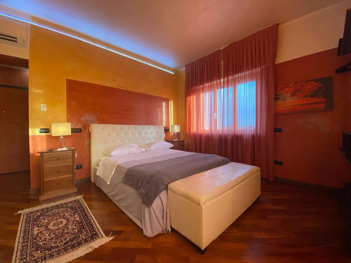 B2In Suite & Office Каприате-Сан-Джервазио Экстерьер фото